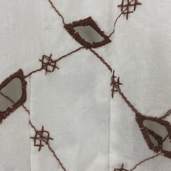 Samuel Dong 100 % cotton button down shirt embroidered  cut out detail Small - Picture 9 of 15